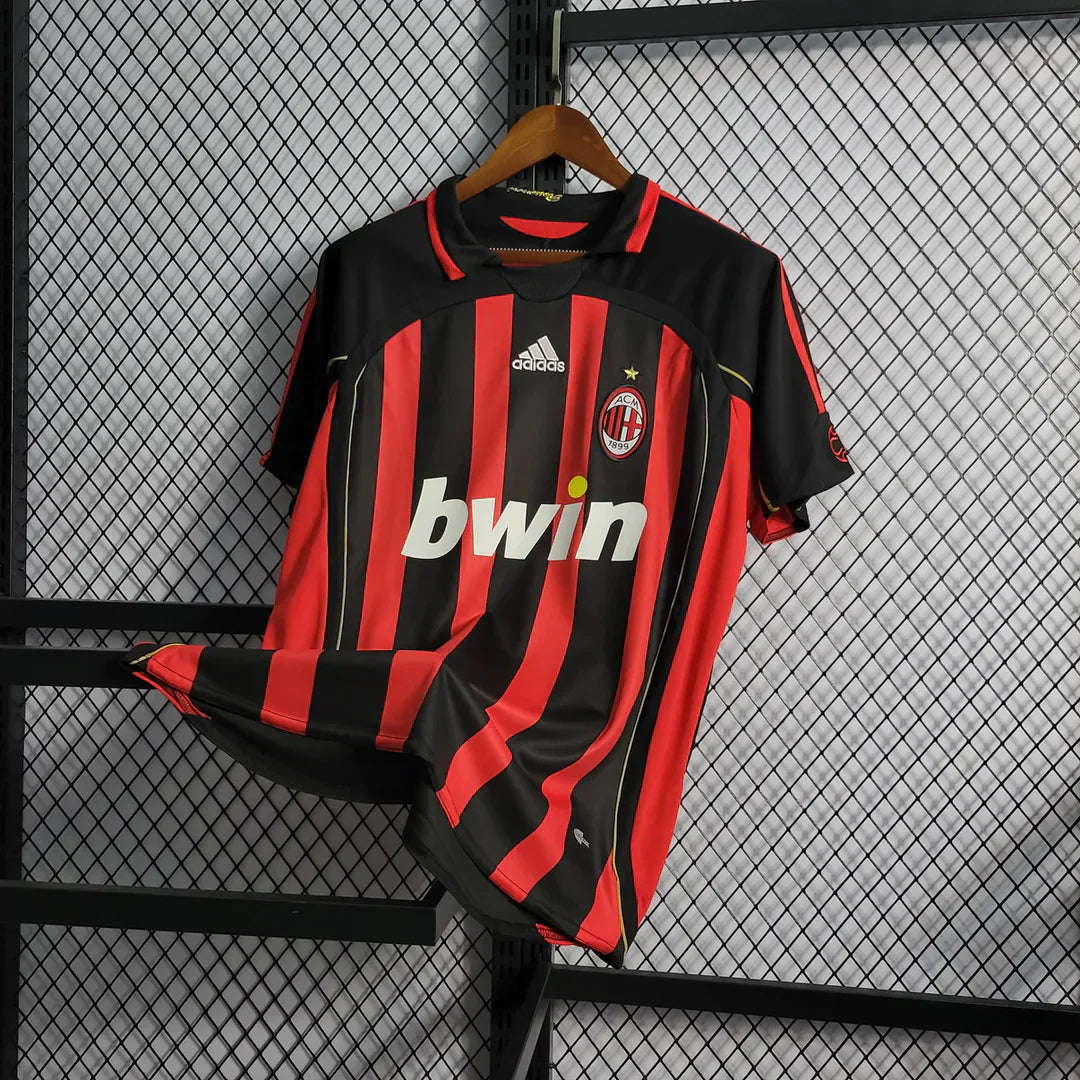 https://cdn.shopify.com/s/files/1/0911/7686/1985/files/ACMILAN2006_07HOMESHIRT2_9b4ee75b-ac3b-4659-82b4-a3f5b6166138.webp?v=1731947296