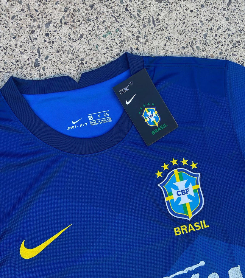 https://classic-football-jerseys.com/cdn/shop/files/IMG_7485.jpg?v=1764240801&width=823