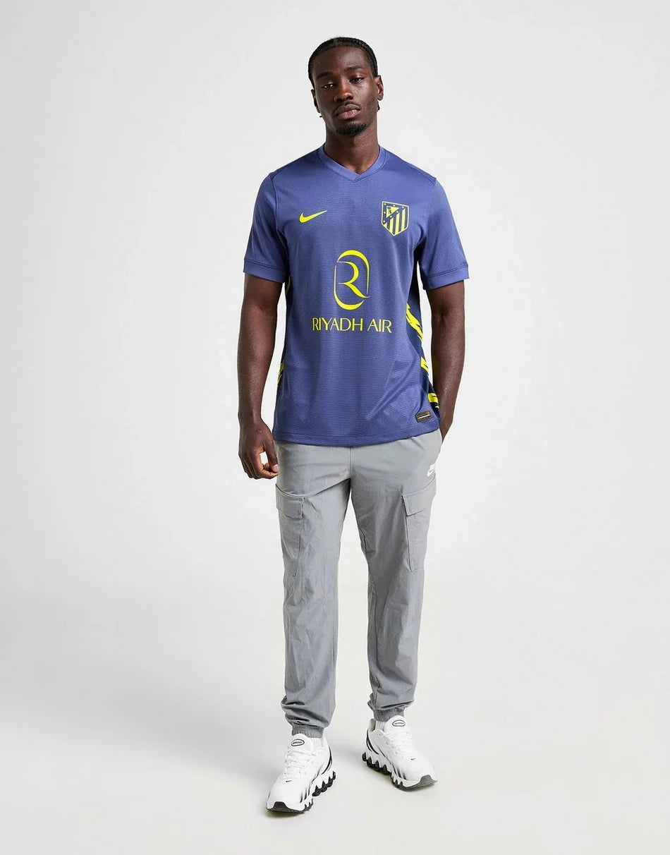 https://cdn.shopify.com/s/files/1/0911/7686/1985/files/jd_752494_b.webp?v=1748804088