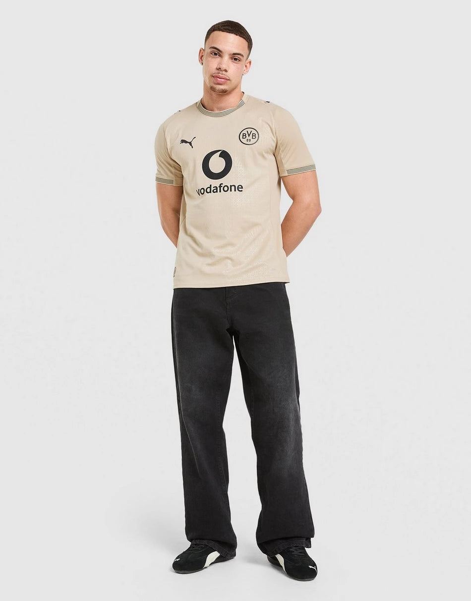 BORUSSIA DORTMUND 25/26 SPECIAL EDITION GK SHIRT