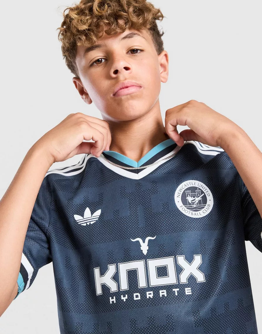 NEWCASTLE UNITED FC 2026/27 AWAY SHIRT JUNIOR
